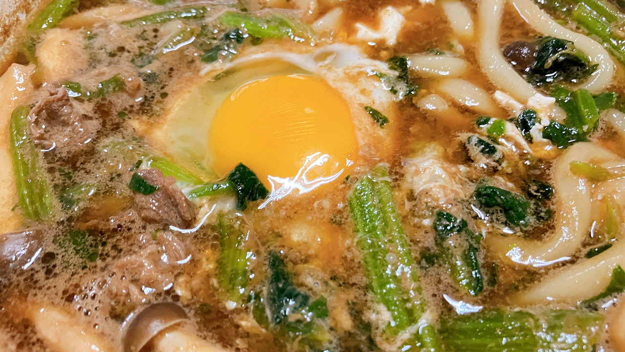 名古屋市の絶品グルメ 味噌煮込みうどん